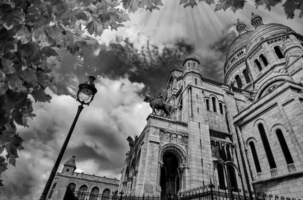 Sacre coeur, Kirche in montmartre paris france. Schwarz-Weiß-Fotografie — Stockfoto