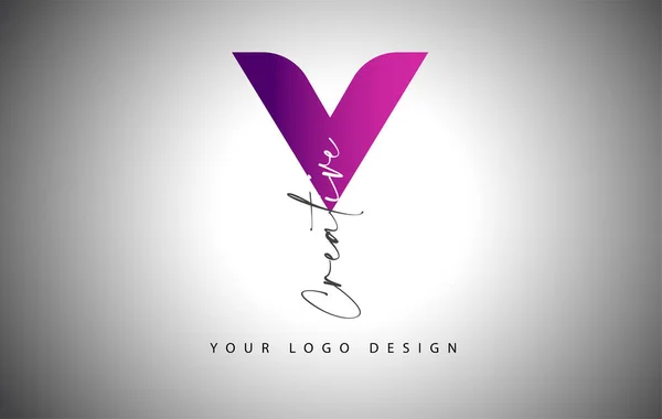 Kreatives Buchstabe Logo Mit Violettem Farbverlauf Und Kreativem Buchstabenschnitt Icon — Stockvektor