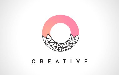 O Güzellik Logosu. Origami Görünüm Vektörü İllüstrasyonlu O Harf Tasarım Vektörü.