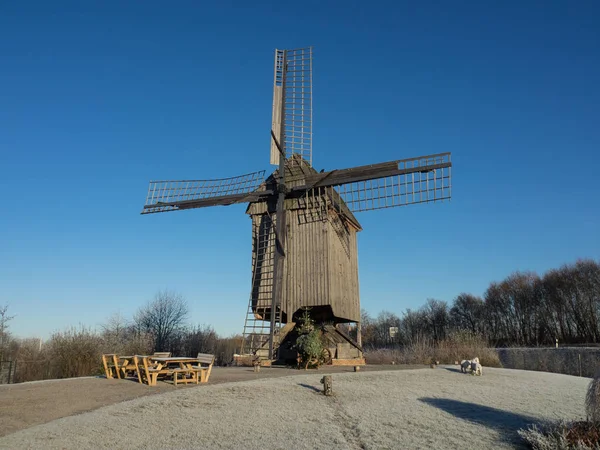 Mulino a vento in Germania — Foto Stock