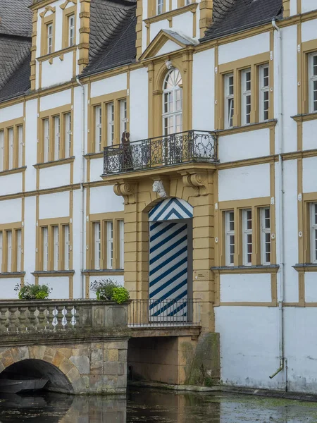 Mala pomada en Alemania —  Fotos de Stock