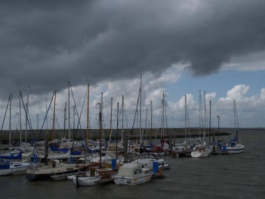 Alman kuzey denizindeki Langeoog plajı.