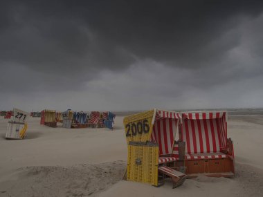 Alman kuzey denizindeki Langeoog plajı.