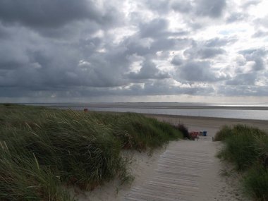 Alman kuzey denizindeki Langeoog plajı.
