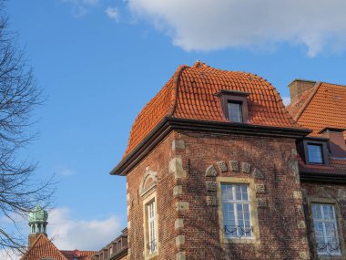 Alman Muensterland 'inde bahar vakti güneşli bir gün.,