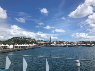 Doğu Karayipler 'deki güzel plajlar ve yerler