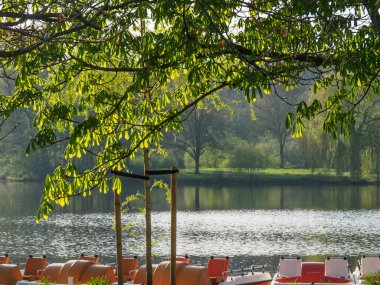 Borken şehrinin yakınlarındaki Alman muensterland 'inde bahar geldi.