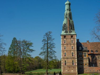 Borken şehrinin yakınlarındaki Alman muensterland 'inde bahar geldi.