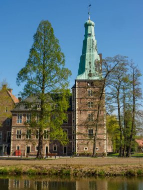 Borken şehrinin yakınlarındaki Alman muensterland 'inde bahar geldi.