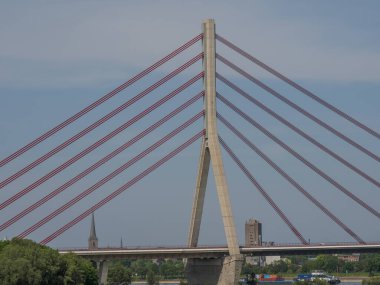 Almanya 'da Wesel yakınlarındaki Ren Köprüsü