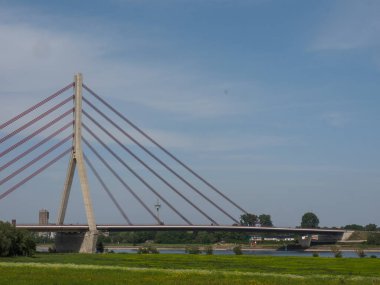 Almanya 'da Wesel yakınlarındaki Ren Köprüsü