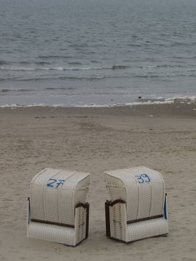 Kuzey denizindeki küçük Alman adası.