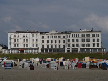 Kuzey denizindeki küçük Alman adası.