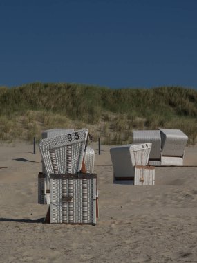 Kuzey denizindeki küçük Alman adası.