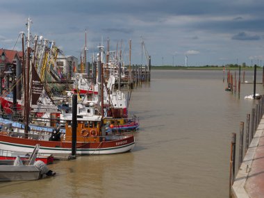 Alman deniz kıyısındaki küçük bir köy.