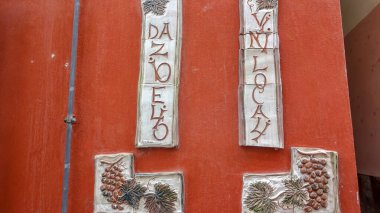 Sardunya Akdeniz 'de güzel bir İtalyan adasıdır.