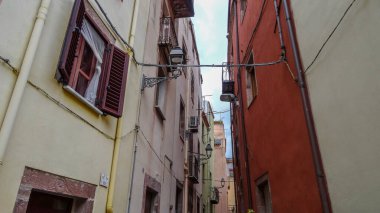 Sardunya Akdeniz 'de güzel bir İtalyan adasıdır.