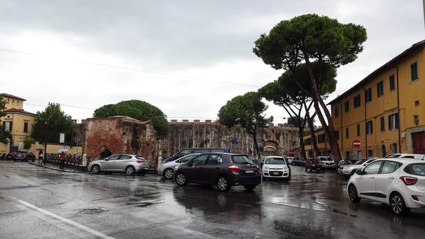 Torre de Pisa y Pisa en Italia —  Fotos de Stock