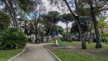 Rimini İtalya 'da popüler bir tatil beldesidir.
