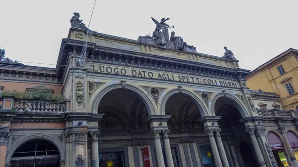 Bolonia ist eine beliebte italienische Stadt — Stockfoto