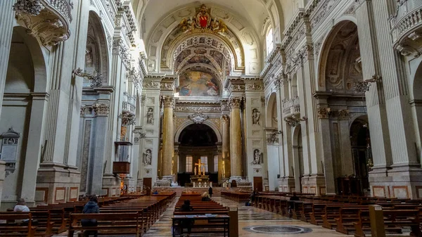 Bolonia é uma cidade italiana popular — Fotografia de Stock