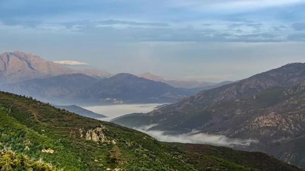 Korsika Akdeniz 'de güzel bir Fransız adasıdır. — Stok fotoğraf