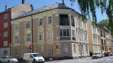 Oslo Norveç 'in başkenti, parkları olan güzel bir şehir.