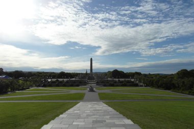 Oslo Norveç 'in başkenti, parkları olan güzel bir şehir.