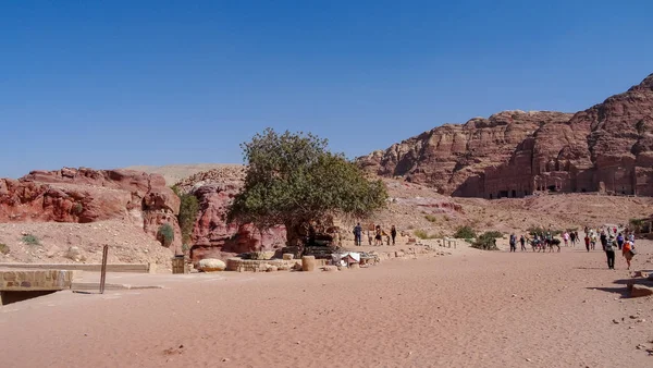 Petra é uma cidade antiga na Jordânia — Fotografia de Stock