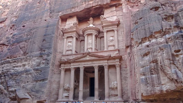 Petra egy ősi város Jordániában. — Stock Fotó