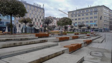 Katowice, Polonya 'nın güneyinde güzel bir şehirdir..