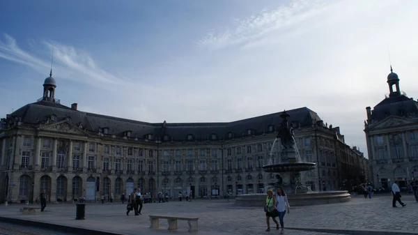 Ohromující architektura francouzského města Bordeaux — Stock fotografie