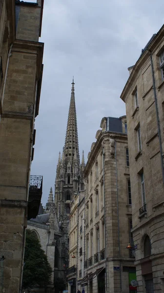 Impresionante arquitectura de la ciudad francesa de Burdeos — Foto de Stock