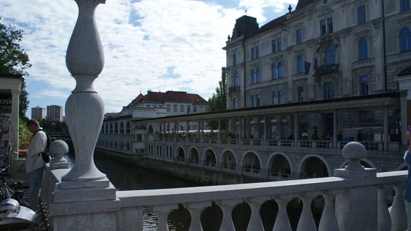 Lublana jest stolicą Słowenii, pięknym miastem — Zdjęcie stockowe