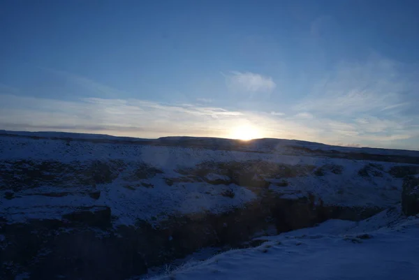 La nature et l'architecture magnifiques de l'Islande — Photo