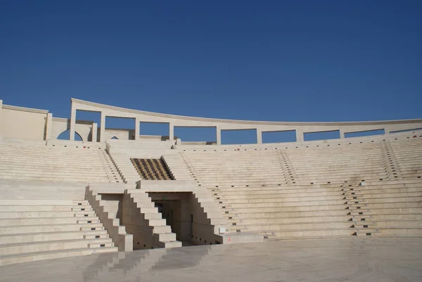 Doha är huvudstad i Qatar, en ovanlig stad — Stockfoto