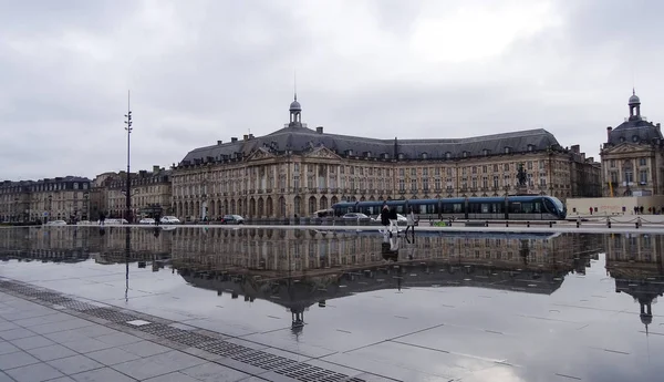 Bordeaux is een prachtige stad in Frankrijk — Stockfoto