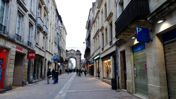 Bordeaux är en vacker stad i Frankrike — Stockfoto