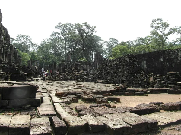 Angkor Wat é um templo hindu no Camboja — Fotografia de Stock