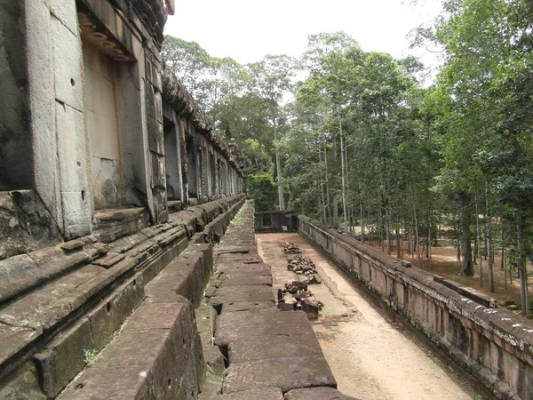 Angkor Wat is a Hindu Temple in Cambodia — 스톡 사진