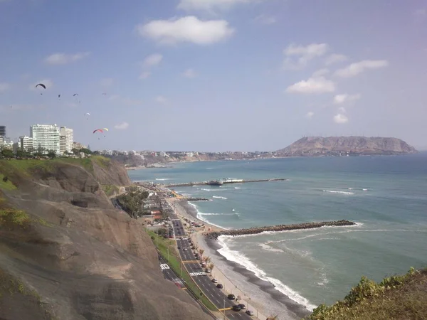 A impressionante metrópole de Lima, Peru. América do Sul — Fotografia de Stock