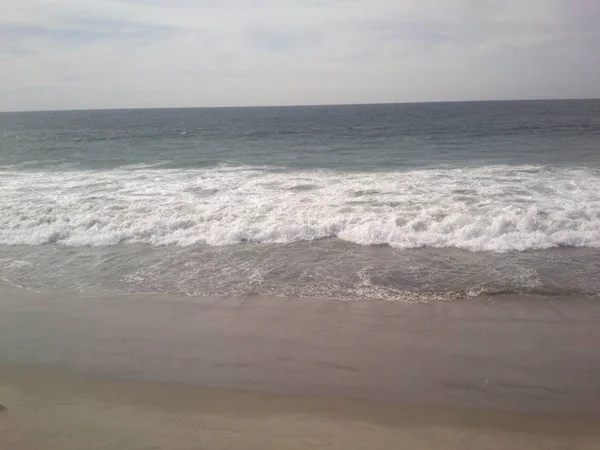 Mancora. Resort en Perú, en la costa del Océano Pacífico — Foto de Stock