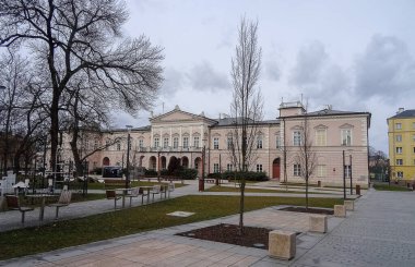 Lublin, Polonya, Doğu Avrupa 'da ünlü bir şehirdir. Harika sokaklar mükemmel korunmuş..