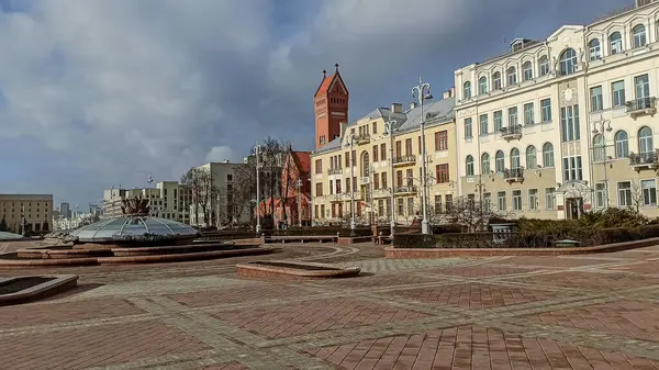 明斯克是白俄罗斯的首都。一个非常宽敞的城市 — 图库照片