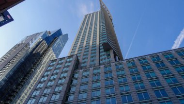 Montreal, Kanada 'nın kültürel başkentidir. Güzel şehir