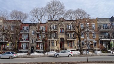 Montreal, Kanada 'nın kültürel başkentidir. Güzel şehir