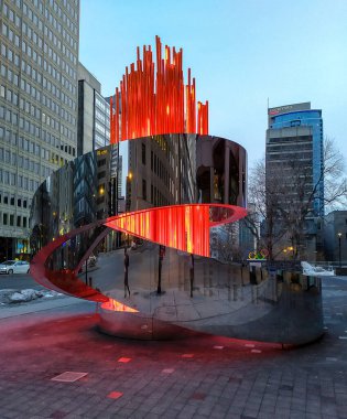 Montreal, Kanada 'nın kültürel başkentidir. Güzel şehir