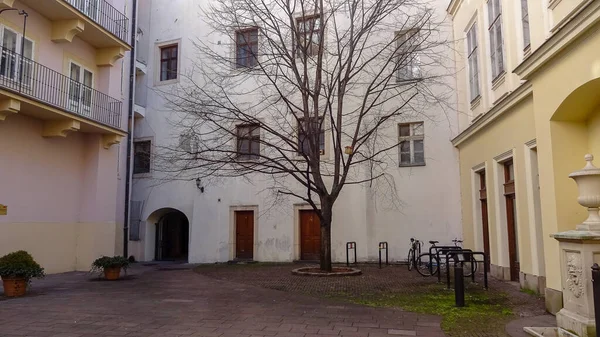 Antigo Centro Bratislava Arquitetura Eslovaca Simples Mas Muito Bonita Casas — Fotografia de Stock