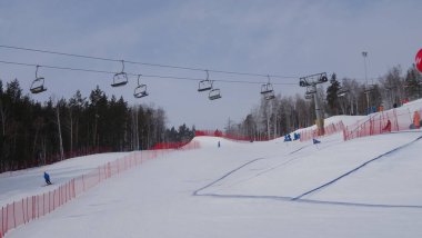 Sunny Valley, Miassa yakınlarındaki Chelyabinsk bölgesinde bir kayak merkezidir. Dünya Kayak Şampiyonası burada yapıldı..