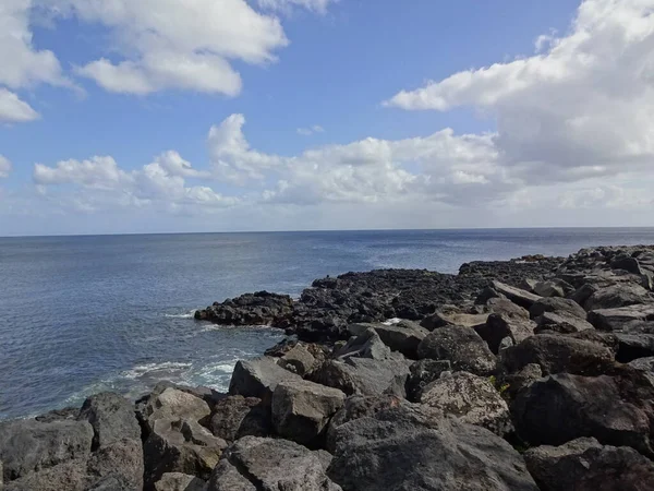 アゾレス諸島 滞在する素晴らしい場所です サンミゲル島の首都はポンタ デルガダ市である ポルトガルの古代建築 — ストック写真